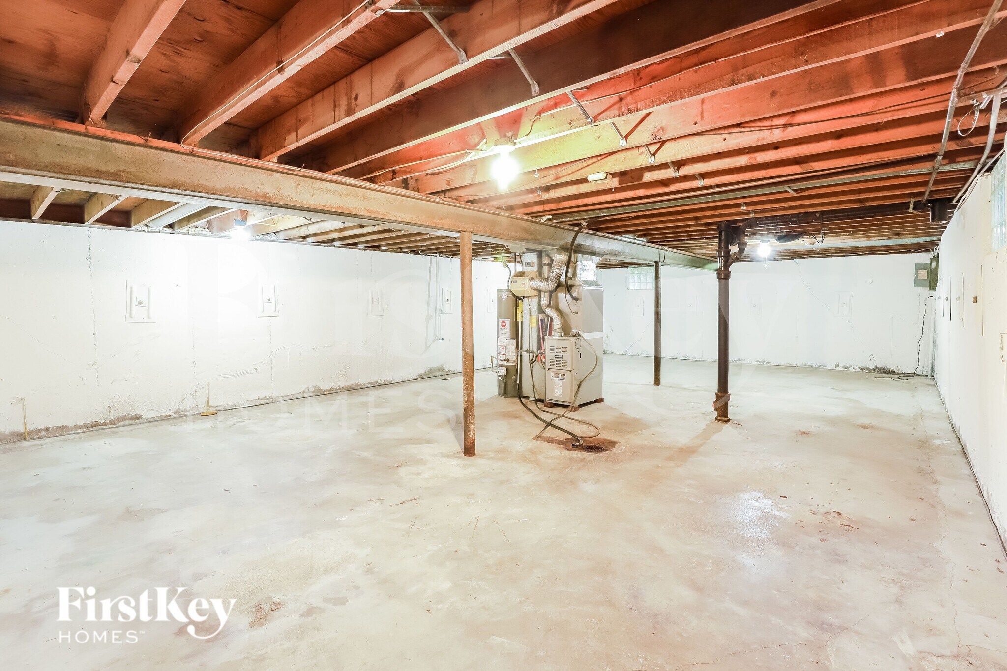 Building Photo - 5620 N Potter Ave