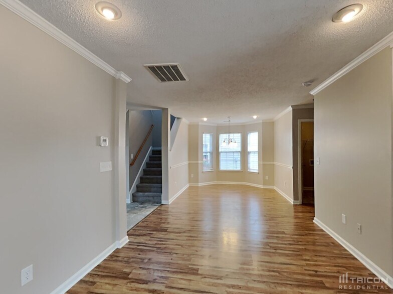 Building Photo - 3525 Sunset Hollow Ct