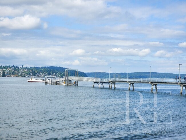 Building Photo - Fully Remodeled: 5 min Walk to Annapolis Foot Ferry