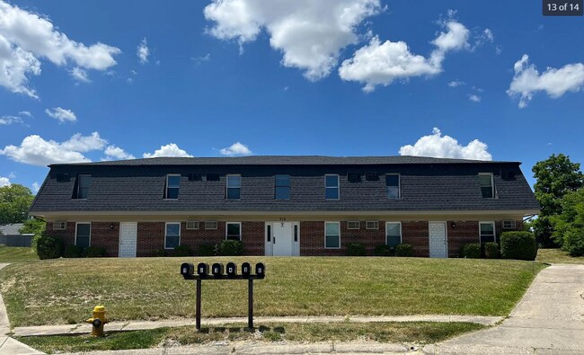 Primary Photo - 707 Green Feather Ct