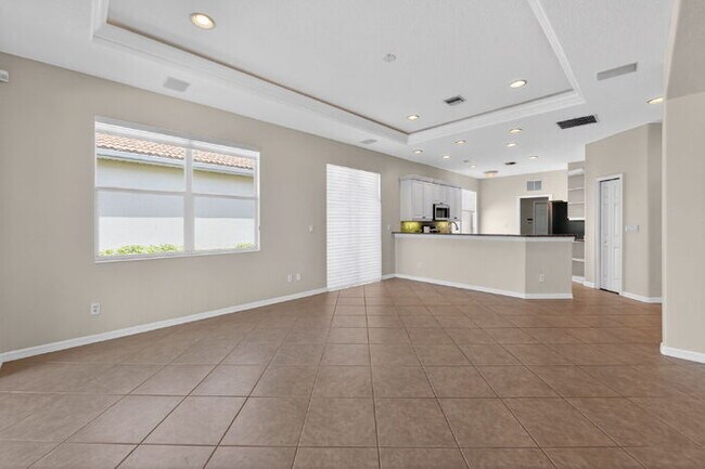 Building Photo - 118 Padova Way