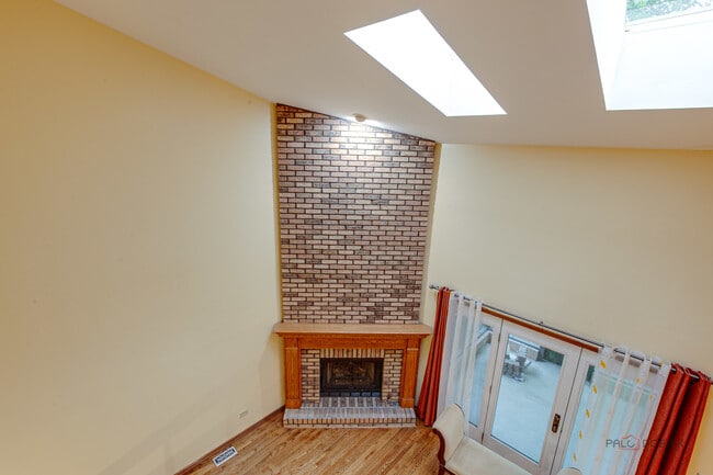 Building Photo - 1613 Pebble Beach Dr