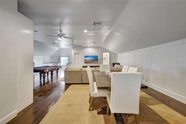 Building Photo - 6220 Bayshore Blvd