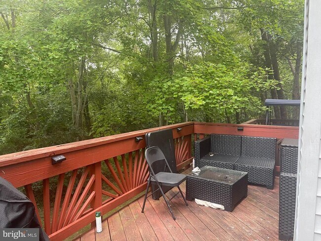 Building Photo - 13150 Ashnut Ln