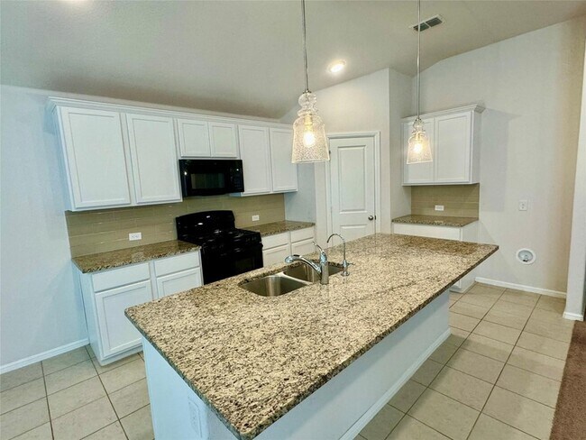 Building Photo - 6122 Heron Dr