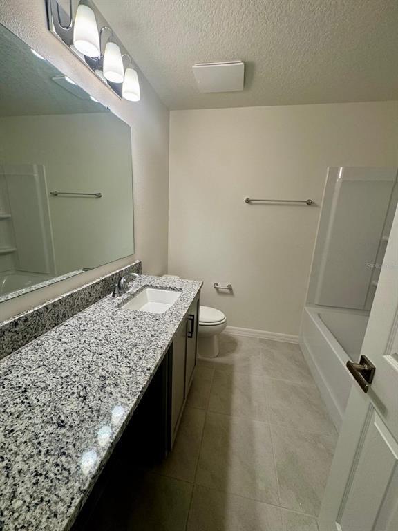 Building Photo - 9564 Westside Hls Dr