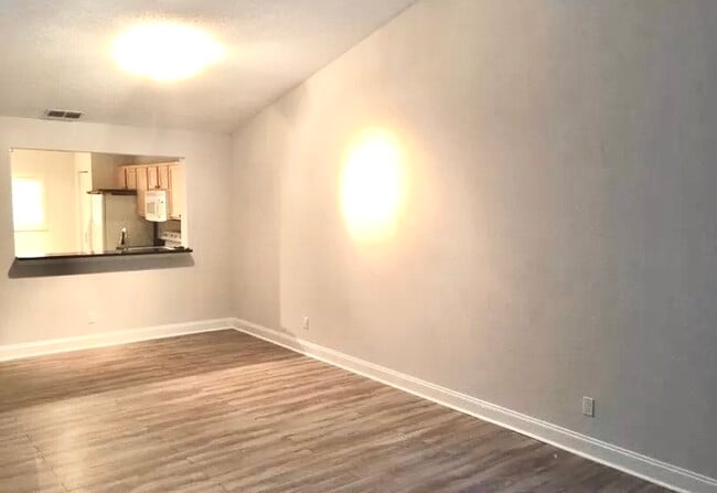 Building Photo - 737 Landover Ct