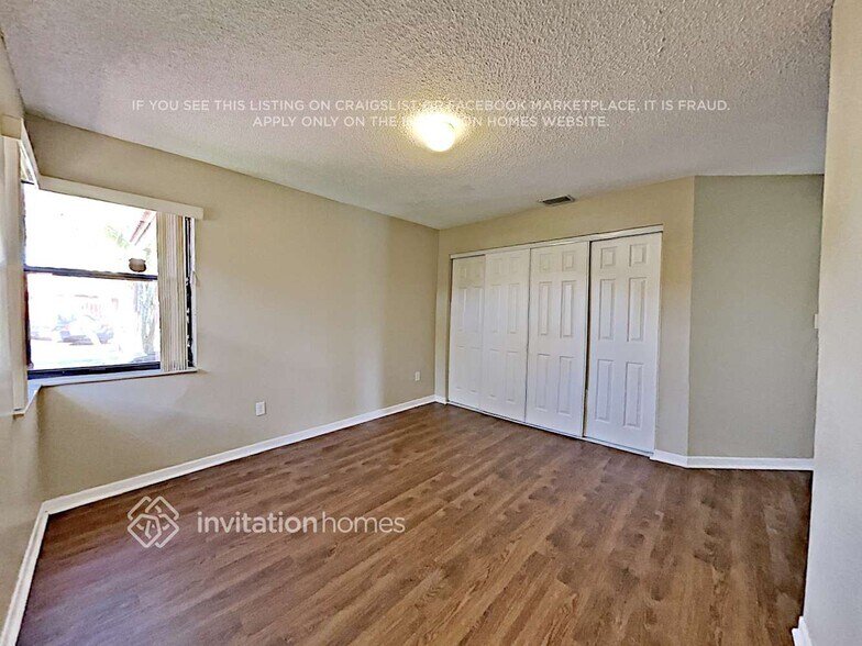 Building Photo - 260 SW 113th Terrace