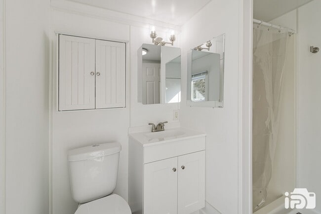 Building Photo - 407 S Michigan Ave