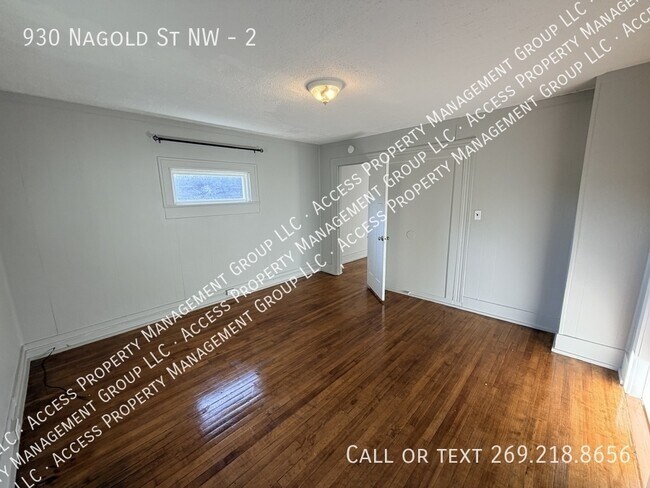 Building Photo - 930 Nagold St NW