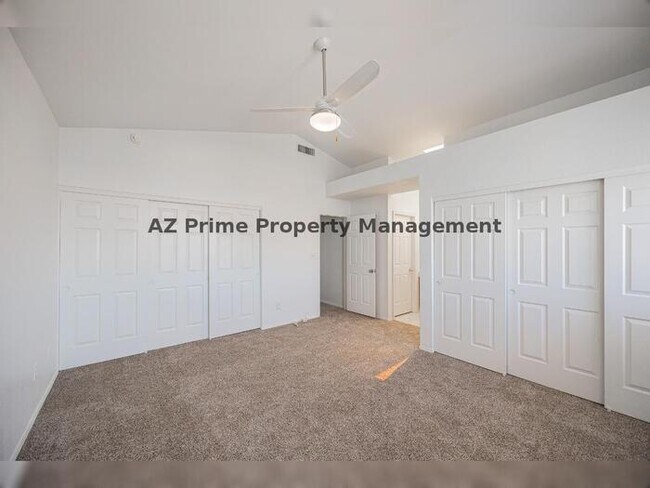 Building Photo - 489 W Carmen St