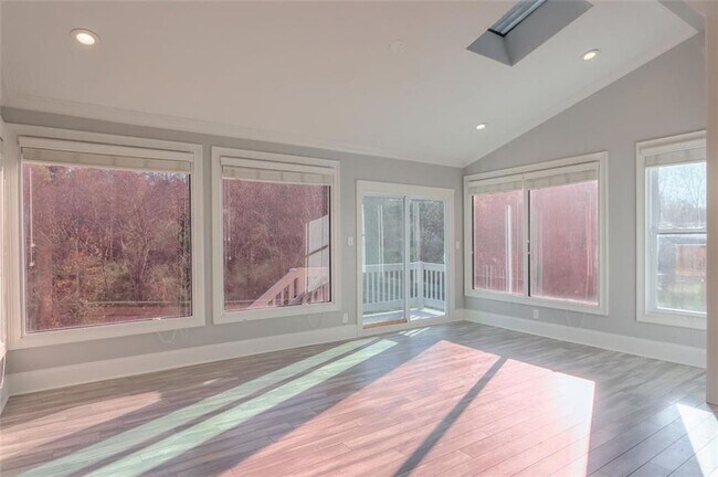 Building Photo - 1440 Chattahoochee Run Dr