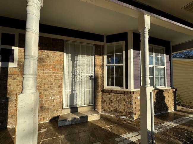 Building Photo - **Available Now...Never Have to Move Again! Don’t Miss Out…This Home Will Go Fast!**