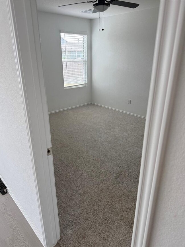 Building Photo - 2324 Dust Devil Dr