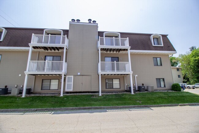 Interior Photo - 1217 Delaware