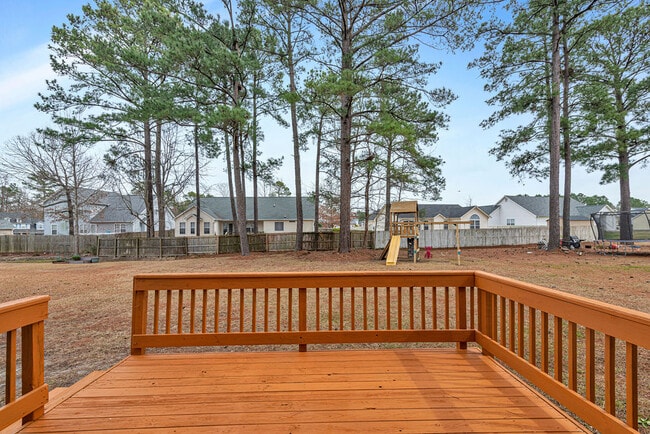 Building Photo - 872 Pine Valley Rd
