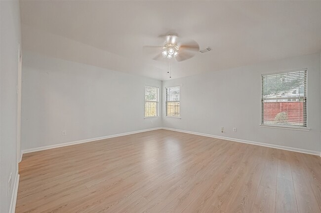 Building Photo - 1922 Bevington Oaks Cir