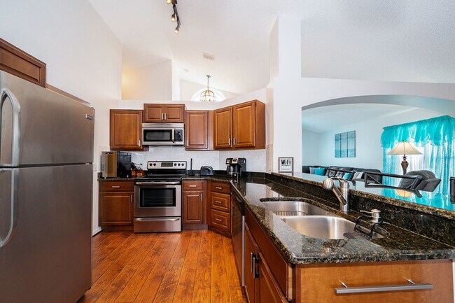 Building Photo - 2424 Hybrid Dr