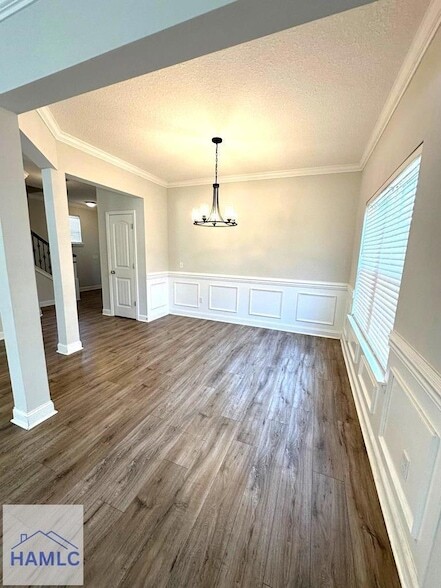 Building Photo - 156 Hamlet Ct