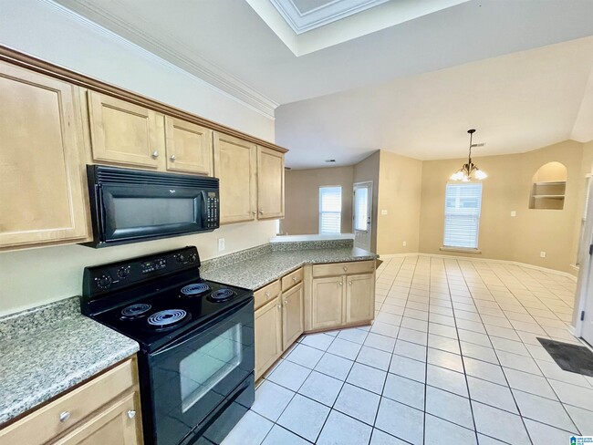 Building Photo - 5389 Cottage Cir