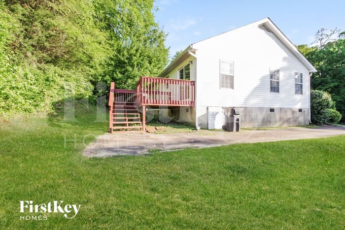 Building Photo - 812 Silver Ct