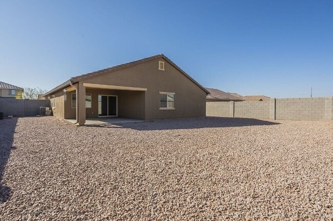 Building Photo - 1536 E Demain Dr