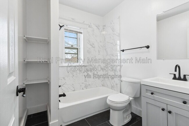 Building Photo - 1612 Bagley St