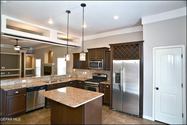 Building Photo - 14656 Ginger Kerrick