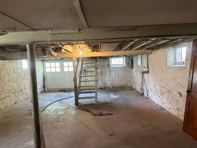 Building Photo - 6328 College Ave