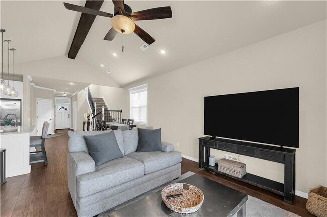 Building Photo - 442 SW Glover St