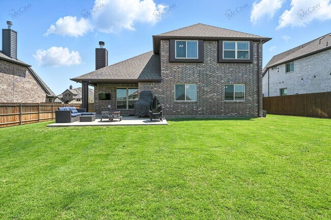 Building Photo - 3829 Honey Grove Dr