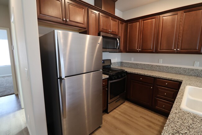 Building Photo - Northview Meadows Luxury Duplexes