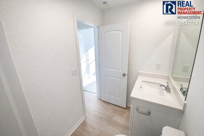 Building Photo - 7072 Potomac Trl