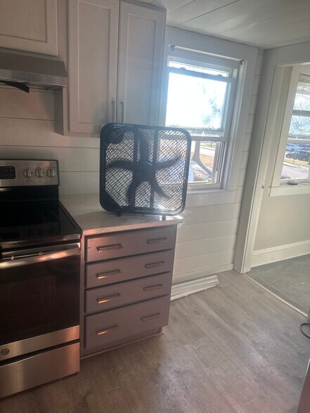 Building Photo - 63 Haddon Ave