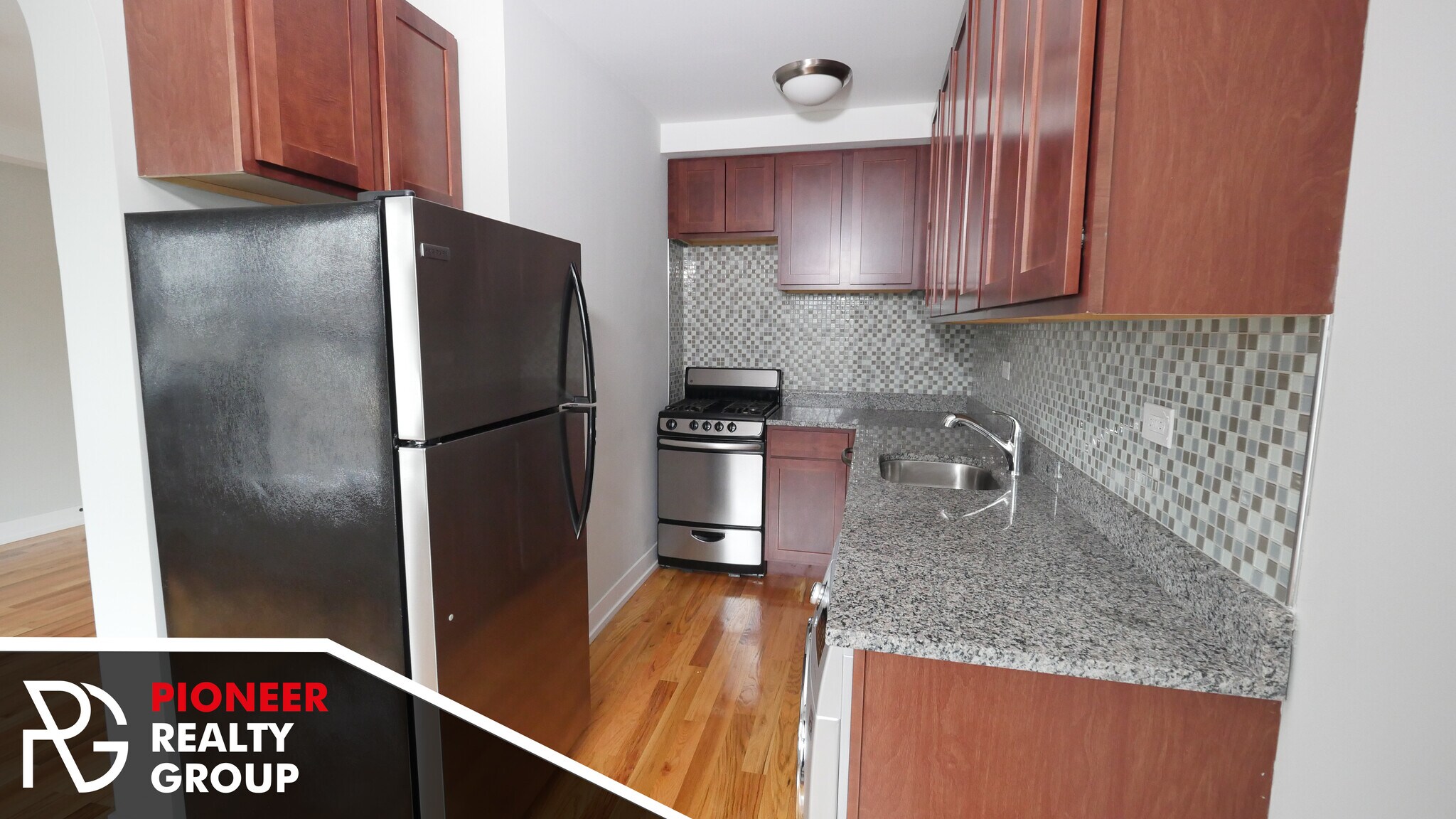 Building Photo - 506 W Arlington Pl