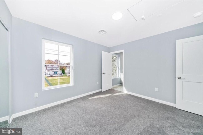 Building Photo - 17410 Gay St