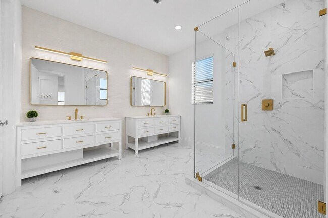 Building Photo - 6020 Curie Pl