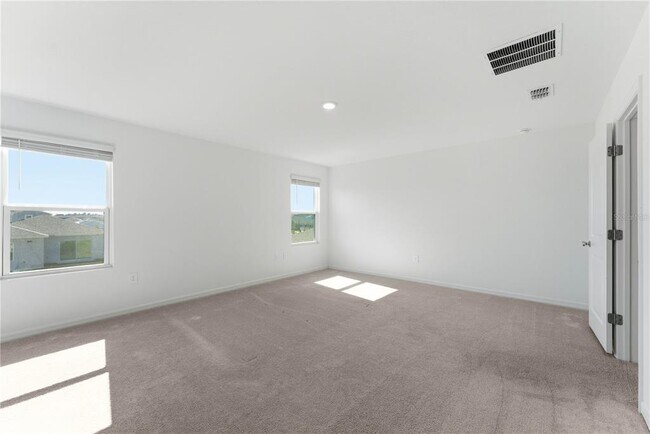 Building Photo - 5670 Nispero Wy