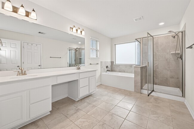 Building Photo - 28407 Bobcat Bayou Dr