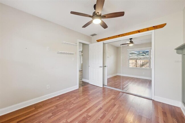 Building Photo - 111 Pineapple Ct