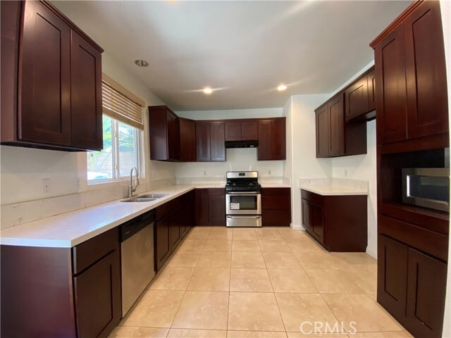 Building Photo - 2251 Joshua Tree Way