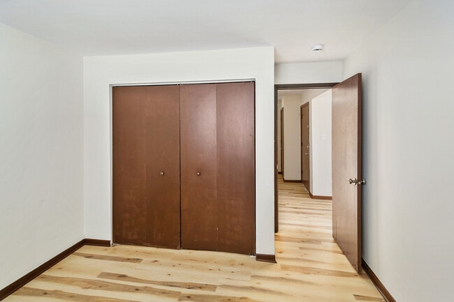 Building Photo - 2450 Terrace Ave