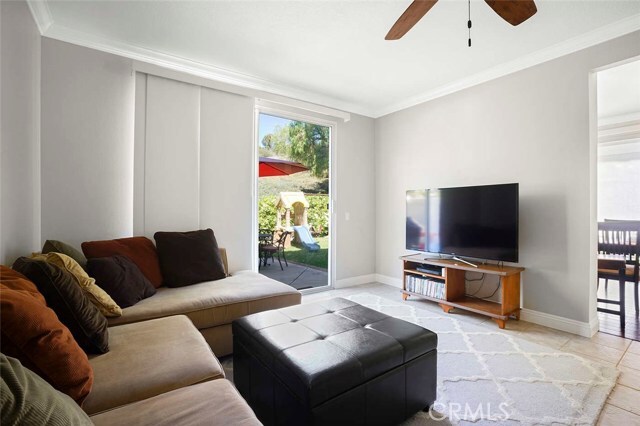 Building Photo - 75 Oakcliff Dr