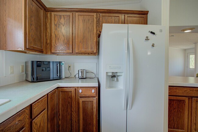 Building Photo - 6347 Salado Rd