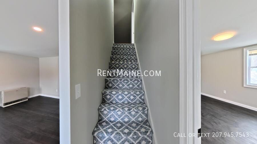 Building Photo - 6 Cram St