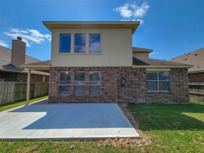 Building Photo - 11130 Celano Dr