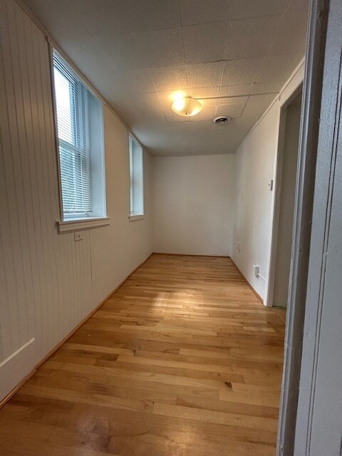 Building Photo - 1229 Leon Pl