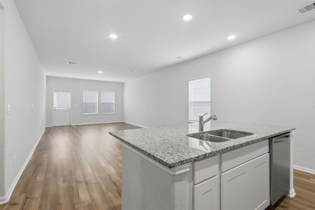 Building Photo - 8426 Sweet Cherry Ln