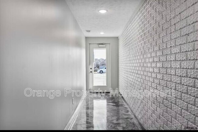 Building Photo - 636 N 46th St