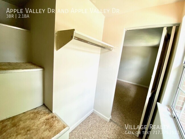 Building Photo - 818 Apple Valley Dr